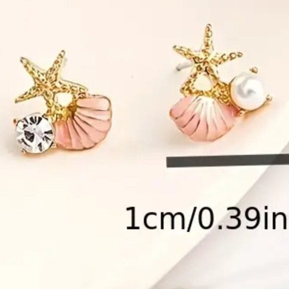 🌺 🌺 🌺Tiny Starfish & Shell Stud Earrings - NEW! - Picture 3 of 3